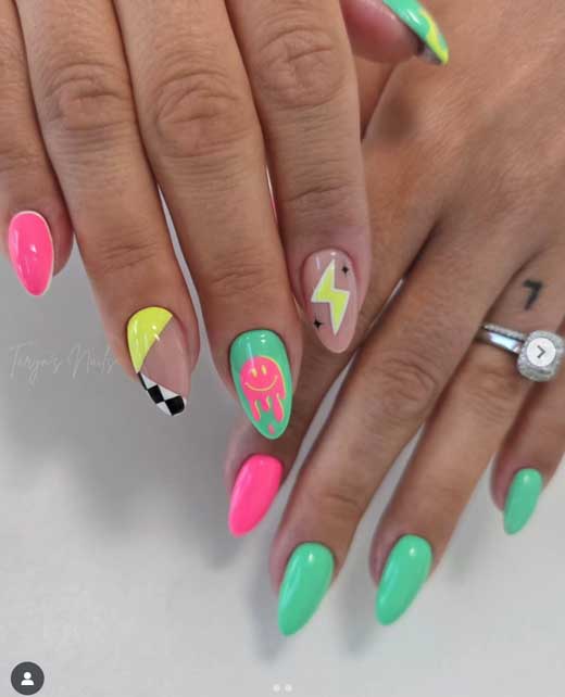 Neon nails aesthetic green and yellow with pink and checkered
