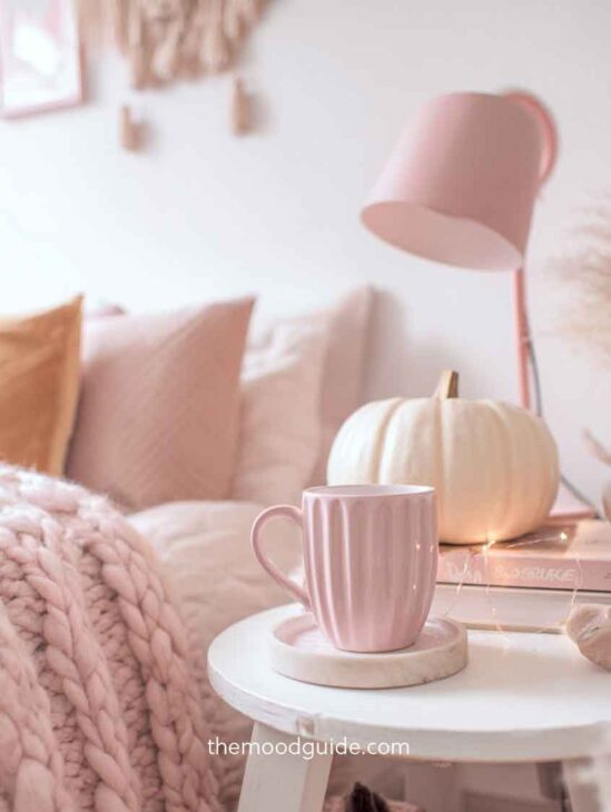 pink aesthetic fall bedroom decor
