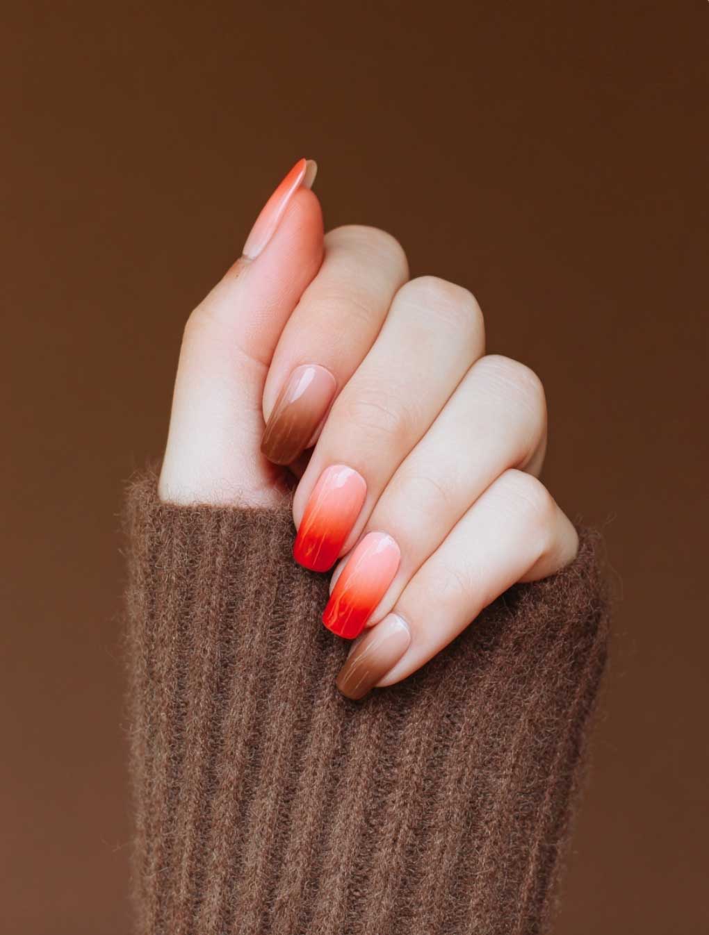 red and brown ombre fall nails