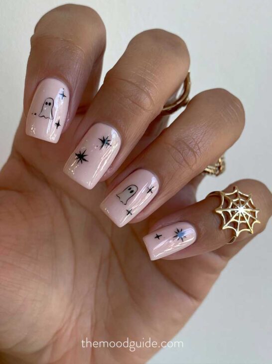 cute black and white minimal ghosts and stars halloween nails