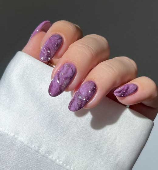 Aesthetic Witchy Nail Ideas to Evoke a Poweful Woman Mood