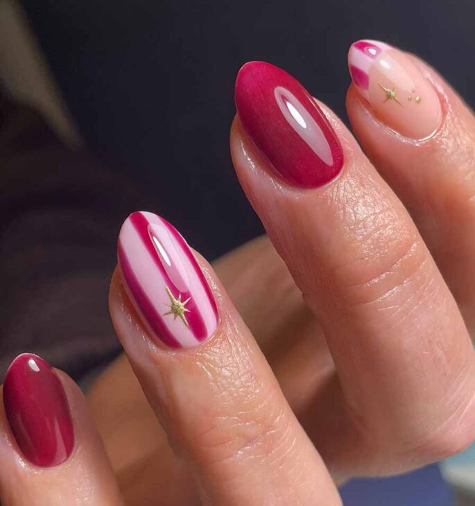 aesthetic christmas nails