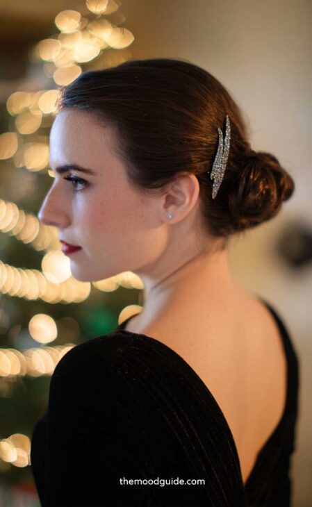 aesthetic luxury chic christmas hairstyle