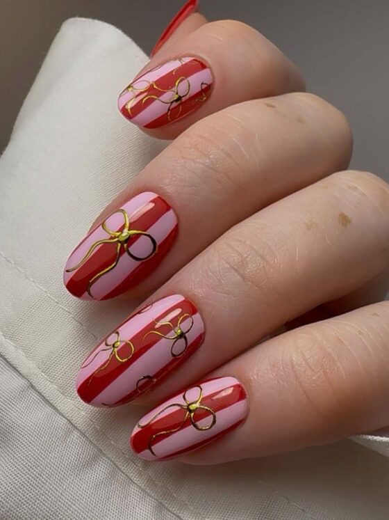 The Most Stunning Red & Pink Christmas Nail Designs of 2025