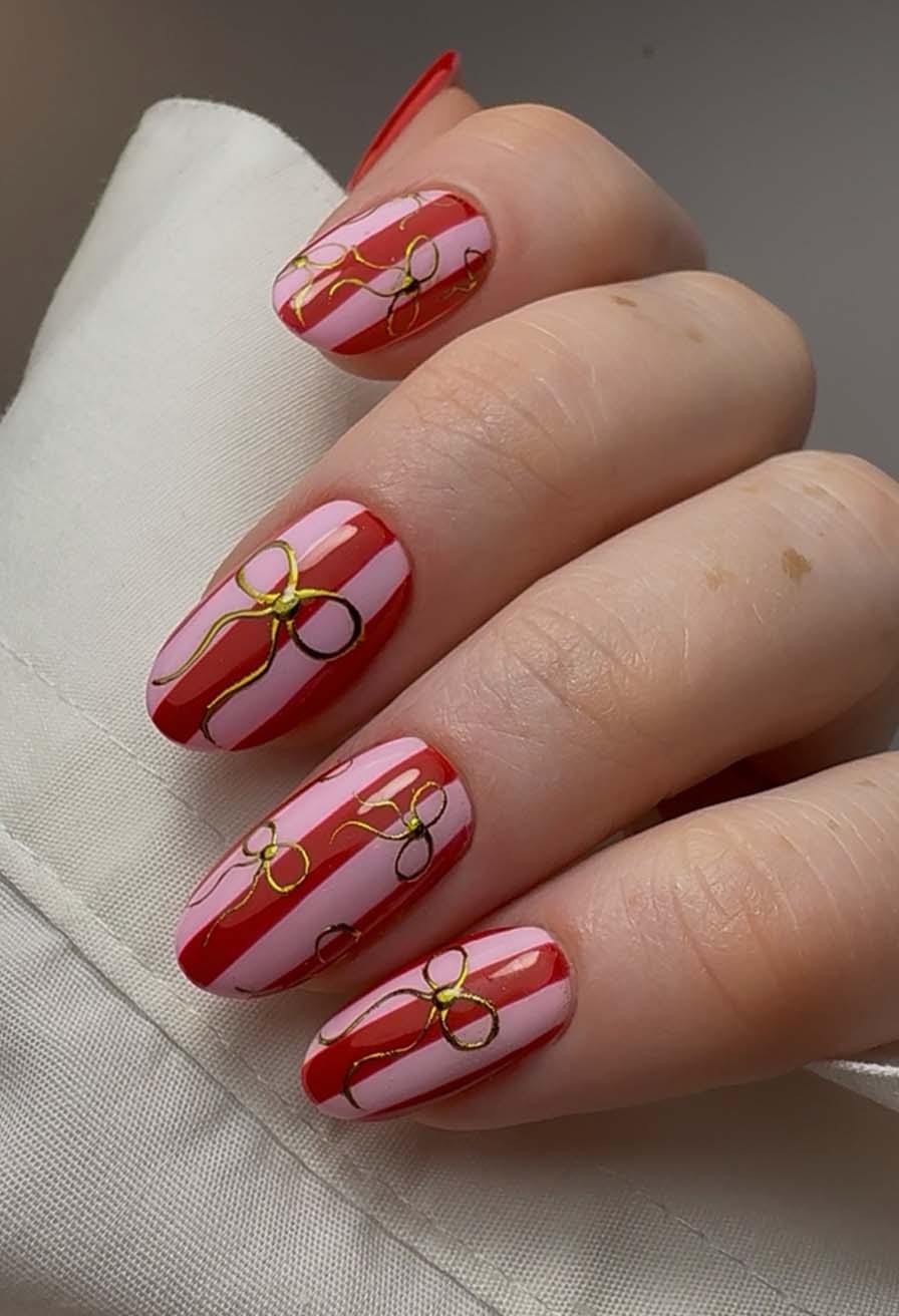 The Most Stunning Red & Pink Christmas Nail Designs of 2025
