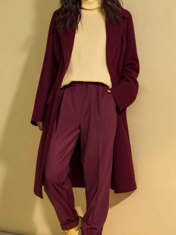 12+ Burgundy Color Blocks to Try this Winter