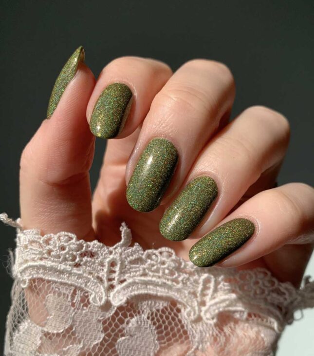 sparkly green fairy nails